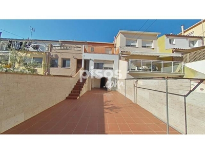 Casa adosada en venta en Casco Urbano Carretera Bedorch