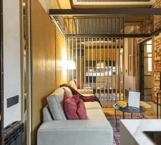 Apartamento de alquiler en Calle de Monteleón, Universidad - Malasaña