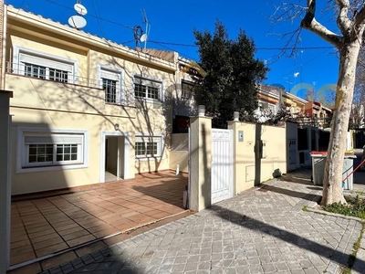 Casa adosada en venta en Antonio Cavero, Colina