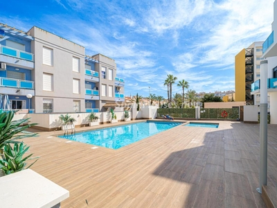 Apartamento en venta en Avenida Habaneras - Curva de Palangre, Torrevieja