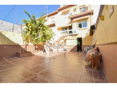 Casa adosada en venta en Calle de Cijuela