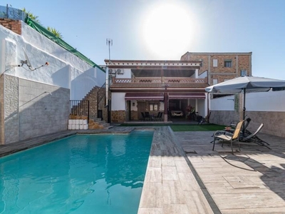 Casa en venta en Alhama de Granada