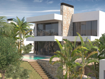 Chalet en venta en Calaburra - Chaparral, Mijas