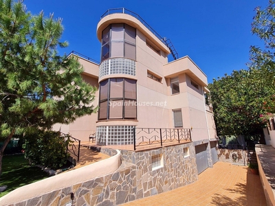 Chalet en venta en El Campello