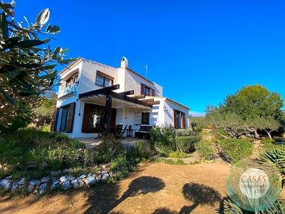 Chalet en venta en L'Ametlla de Mar