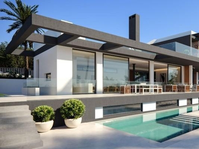 Chalet en venta en Lomas de Marbella Club-Puente Romano, Marbella