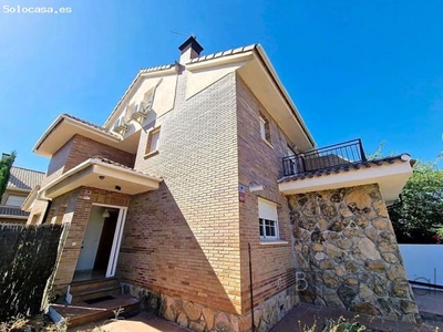 CHALET PAREADO EN ALQUILER PARA ESTUDIANTES EN VILLANUEVA DE LA CAÑADA (MADRID).