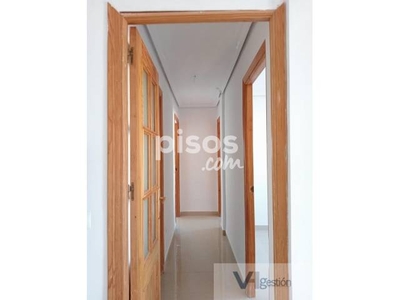 Piso en venta en Calle Avda Juan Carlos I