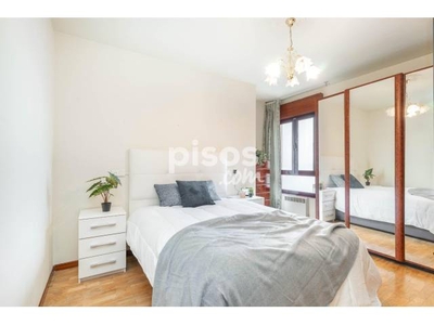 Piso en venta en Calle de Martínez de Vega, 21