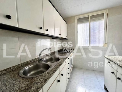 Piso en venta en Carrer del Treball