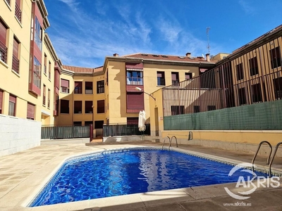 Venta de dúplex en Avda Europa - San Antón de 3 habitaciones con terraza y piscina