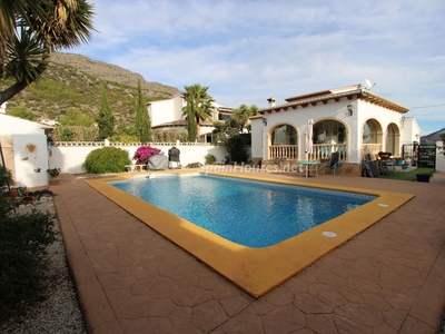 Villa en venta en Orba