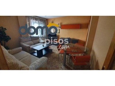 Apartamento en alquiler en Calle del Algarrobo