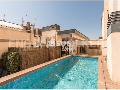 Apartamento en alquiler en Carrer de Casanova, cerca de Carrer de València