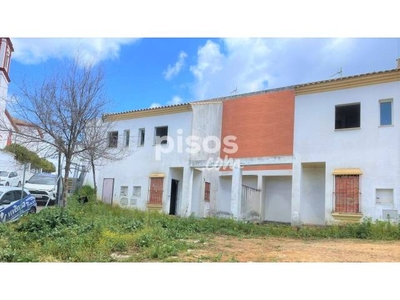 Casa adosada en venta en El Ronquillo