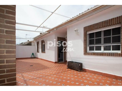 Casa en alquiler en Zona Calle Poniente-Avenida Cristóbal Colón