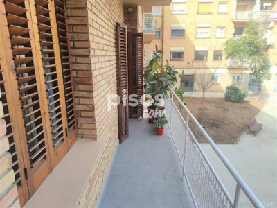 Piso en venta en Carrer de Felip II, cerca de Carrer de Ramon Albó