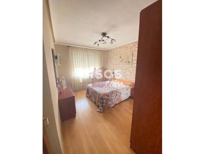 Piso en venta en Villamayor