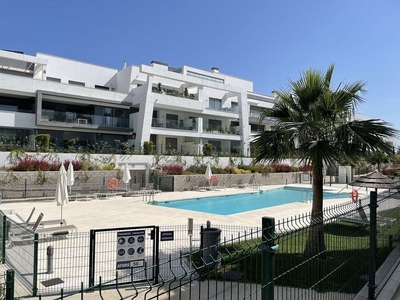 Alquiler de ático en El Padrón - El Velerín - Voladilla de 2 habitaciones con terraza y piscina