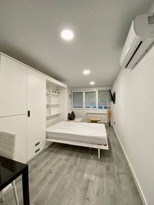 Alquiler de estudio en Centro - Aranda de Duero con muebles y calefacción