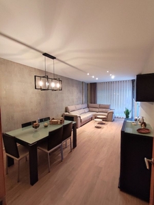 Alquiler de piso en avenida Lleida de 3 habitaciones con garaje y aire acondicionado
