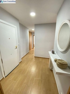 Alquiler de piso en Carretas - Huerta de Marzo - La Pajarita de 3 habitaciones con garaje y muebles