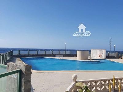 Alquiler de piso en Costa Blanca - Las Galletas de 1 habitación con terraza y piscina
