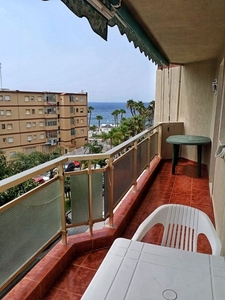 Alquiler de piso en paseo San Cristóbal de 2 habitaciones con terraza y piscina