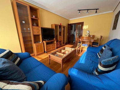 Alquiler de piso en San Fernando - Carretera de Valencia de 3 habitaciones con muebles y calefacción