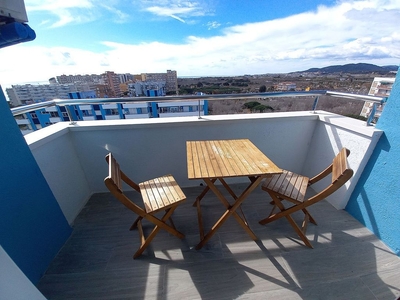 Ático en venta en avenida Mediterrani de 2 habitaciones con piscina y jardín