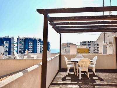Ático en venta en calle Mar de Fondo de 2 habitaciones con terraza y piscina