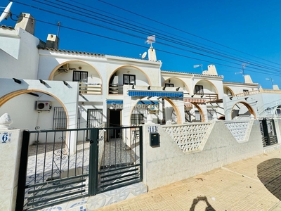 Casa pareada en venta en El Chaparral, Torrevieja