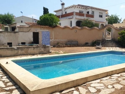 Chalet en venta en El Puerto, Dénia