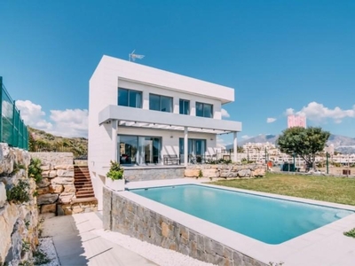 Chalet en venta en Hipódromo-Cerrado del Águila, Mijas