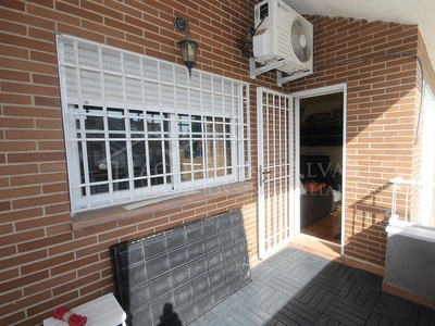 Dúplex en venta en Illescas de 3 habitaciones con terraza y garaje