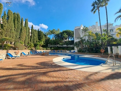 Piso ático en venta en Marbella