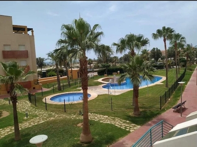 Piso en alquiler en Almerimar - Balerma - San Agustín - Costa de Ejido de 2 habitaciones con terraza y piscina