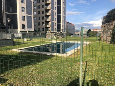 Piso en alquiler en Travesía de Vigo - San Xoán de 1 habitación con piscina y garaje