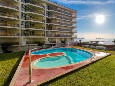 Piso en venta en calle Sant Antoni de 3 habitaciones con piscina y garaje