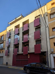 Piso en venta en Centre Històric - Rambla Ferran - Estació de 2 habitaciones con terraza y balcón