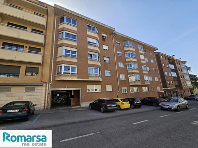 Piso en venta en José Zorrilla - Padre Claret de 4 habitaciones con terraza y garaje