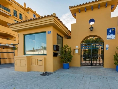 Piso en venta en Linda Vista-Nueva Alcántara-Cortijo Blanco, Marbella