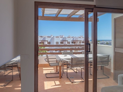 Venta de ático en calle Mar de Pulpi Fase VII Bb de 2 habitaciones con terraza y piscina