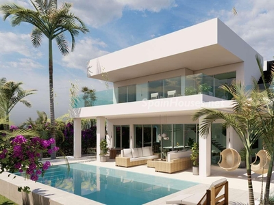 Villa independiente en venta en Linda Vista-Nueva Alcántara-Cortijo Blanco, Marbella