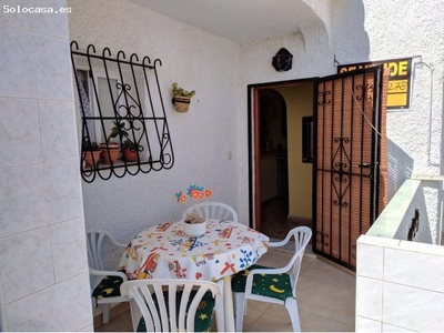 Apartamento de 2 dormitorios con vistas al mar en Torrevieja!