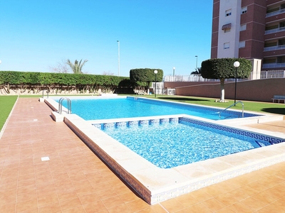 Apartamento en venta en Puerto Deportivo, Guardamar del Segura, Alicante