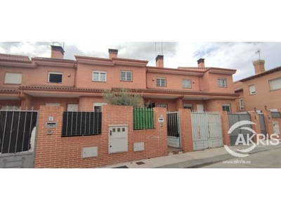 Casa / Chalet en venta en El Viso de San Juan de 237 m2