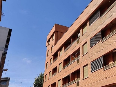 Alquiler de piso en San José Alto de 2 habitaciones con terraza y garaje