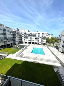 Alquiler de piso en Timón de 1 habitación con terraza y piscina