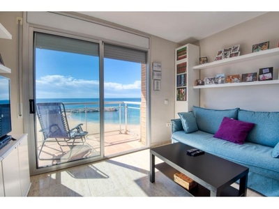 APARTAMENTO EN 1ª LÍNIA DE MAR